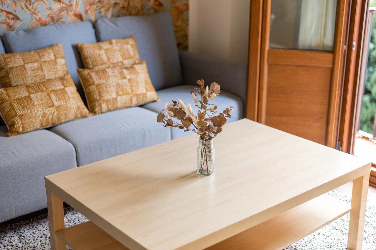 Tuguest Plaza Pescaderia - Catedral Apartment Granada Bagian luar foto